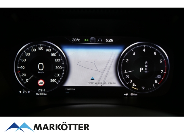 Volvo  T3 Momentum Rückfahrkamera/LED/NAVI/2xPDC